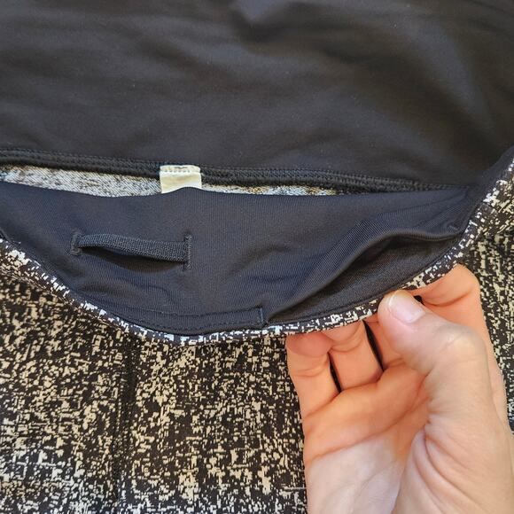 Lululemon Pace Rival Crop Leggings Women 4 Black White Pattern Running Training - Picture 7 of 11